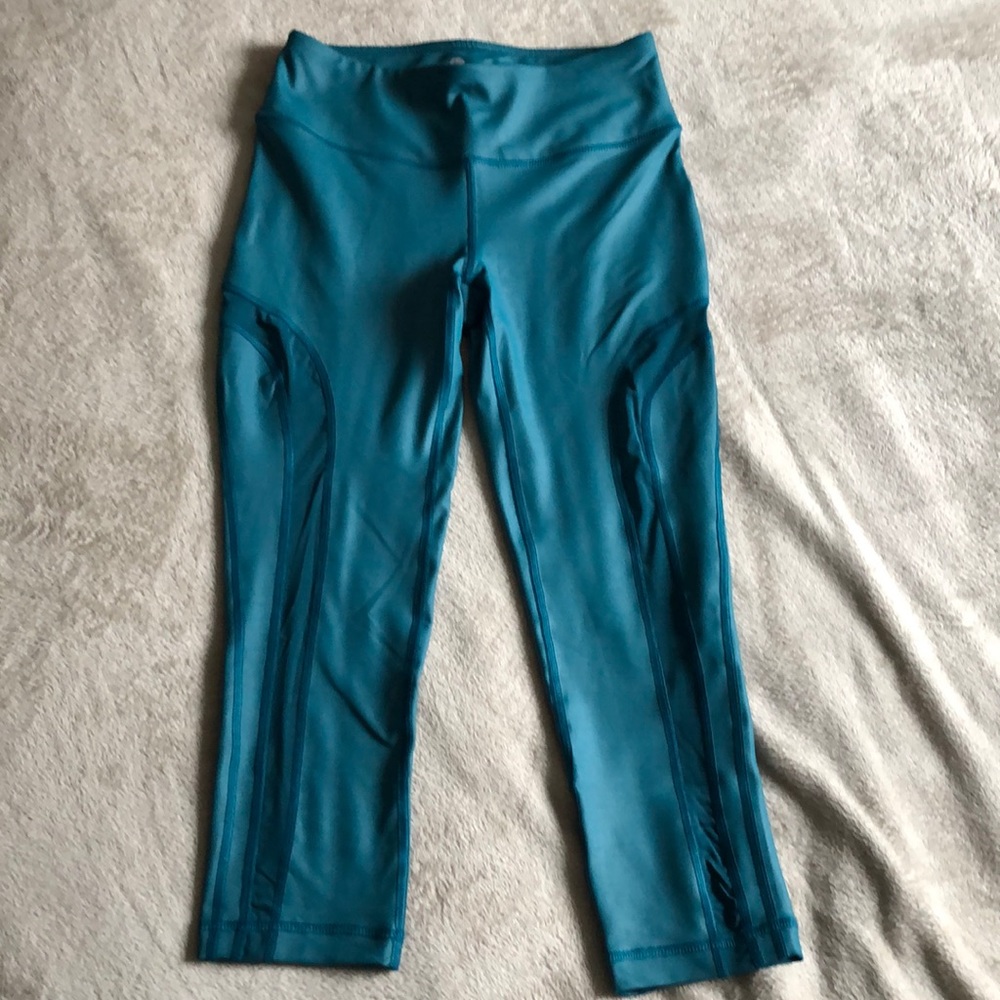 90 Degree Cropped Workout High Rise Legging